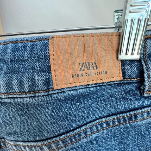 ZARA high rise straight leg jeans - Picture 3 of 5